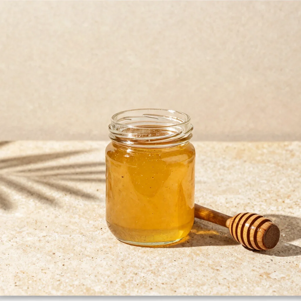 عسل أعشاب الواحة الطبيعي